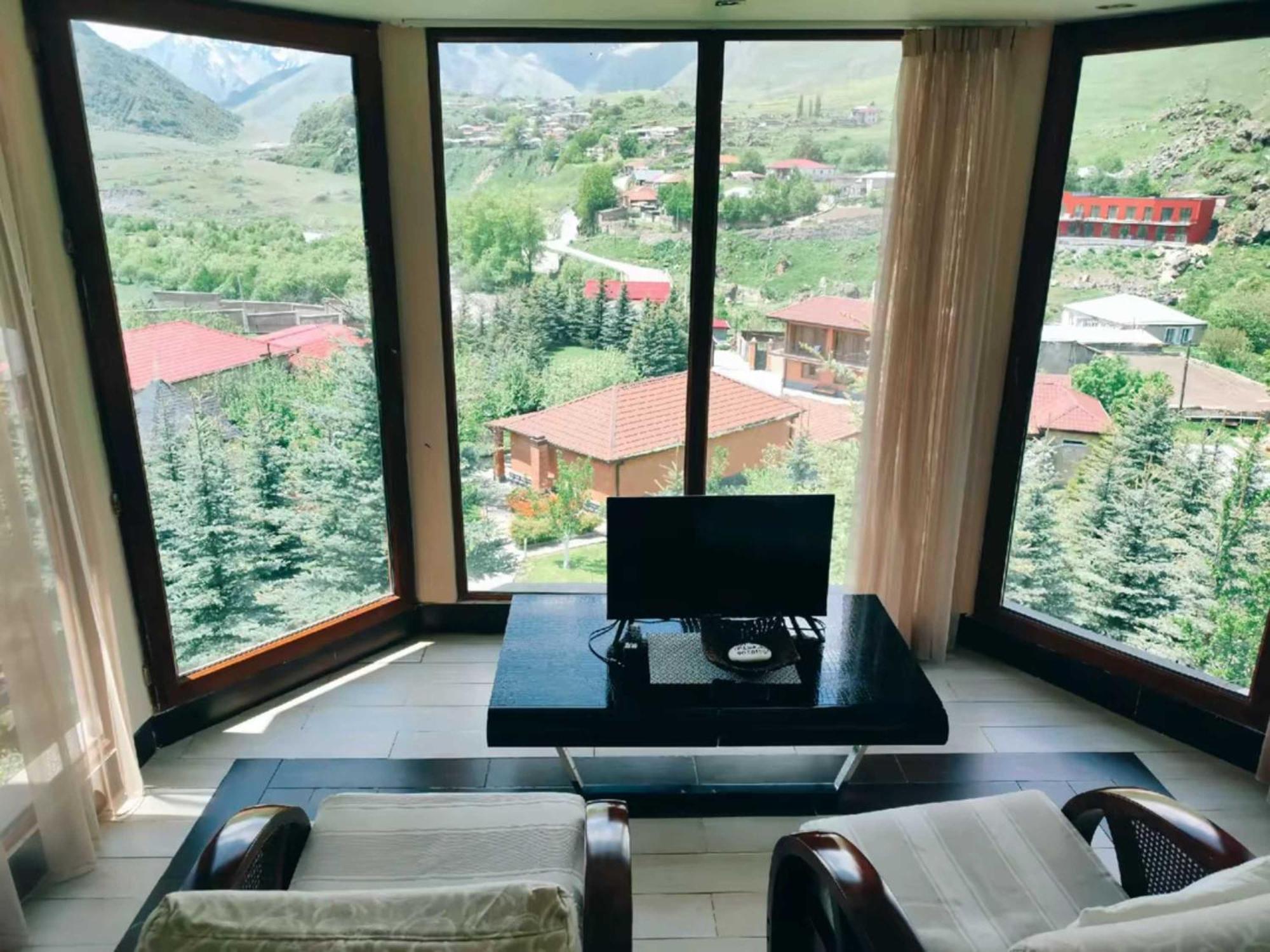 Vardisubani Villa Kazbegi Exterior photo